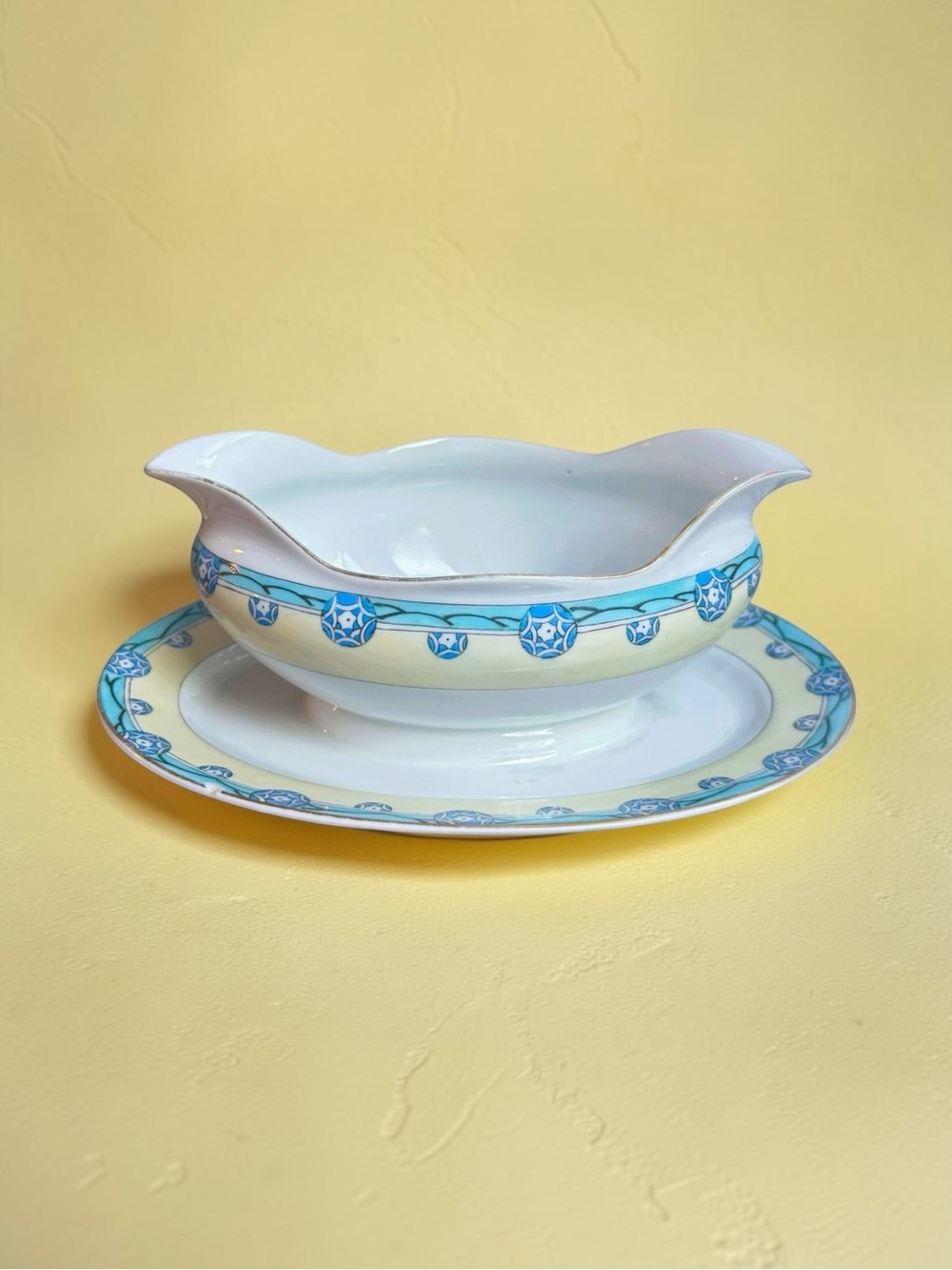 Keito China Gravy Boat Underplate Hand-Painted Turquoise Blue Yellow Porcelain